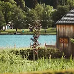 Regitnig - 4 Sterne Und 酒店 魏森湖