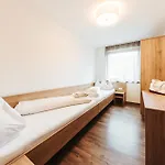 Regitnig - 4 Sterne Und 4* Weissensee
