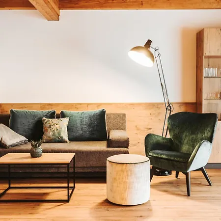 Regitnig - 4 Sterne Und Szálloda