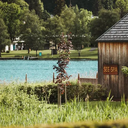 Regitnig - 4 Sterne Und Szálloda Weissensee