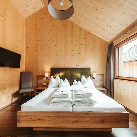 Regitnig - 4 Sterne Und Szálloda