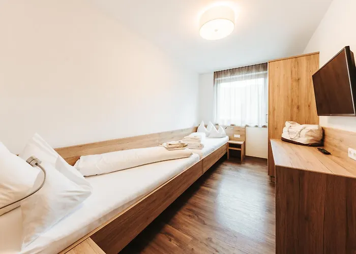 Regitnig - 4 Sterne Und 4* Weissensee