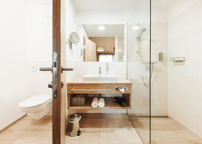 Regitnig - 4 Sterne Und Hotel Weissensee